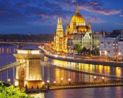 200405 Будапешт в сумерках 2000эл.