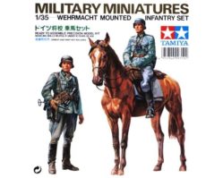 35053 Немецкие кавалерист и пехотинец