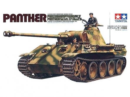 35065 Немецкий средний танк Panther (Sd.kfz.171) Ausf.А с 75 мм пушкой и пулем. KWK42 (с 2 фигурами танкистов)