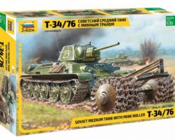 3580 Советский средний танк с минным тралом Т-34/76