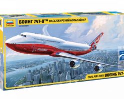 7010 Пассажирский авиалайнер Боинг 747-8