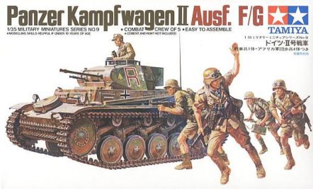 35009 Нем. танк PanzerKampfwagen II Ausf F/G (с 5 фигурами)
