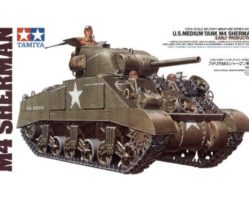 35190 Американский средний танк М4 Sherman 1942г. с 3 фигурами танкистов