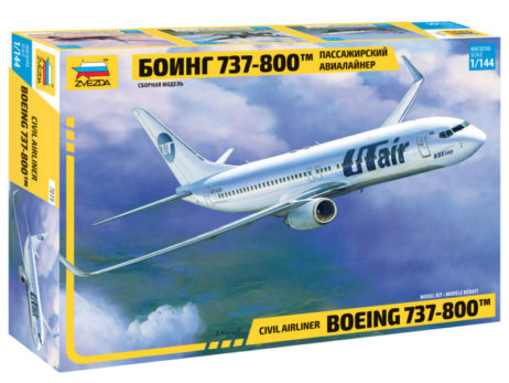 7019 Пассажирский авиалайнер Боинг 737-800