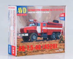 1299 Сборная модель Пожарная цистерна АЦ-7,5-40 (Урал-4320)