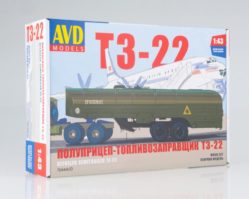 7044 Сборная модель Полуприцеп топливозаправщик Т3-22