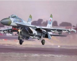 02224 Самолет Су-27 (1:32)
