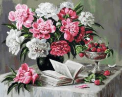 060-АВ Пионы и клубника