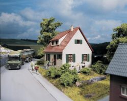 61826 Дом с мансардой