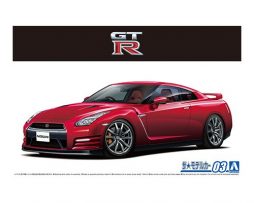 05857 Nissan GT-R R35 Pure Edition '14