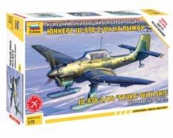 7323 Немецкий пикирующий бомбардировщик Юнкерс Ju-87 B2 на лыжах