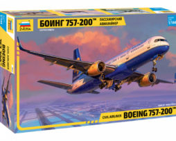 7032 Пассажирский авиалайнер Боинг 757-200™